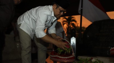 Cak Imin Berziarah ke Makam Bung Karno di Blitar karena Disuruh Kiai