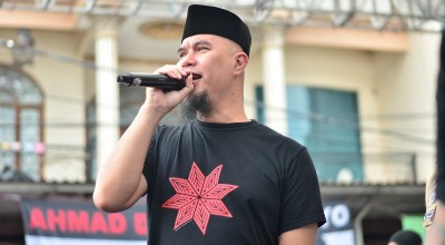 Konser (Kampanye) Ahmad Dhani di Bulak Banteng: Saya yang Paling Surabaya