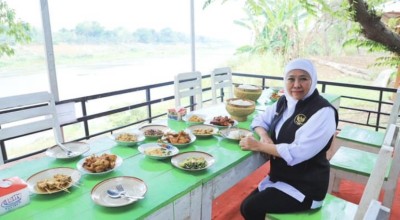 Nikmatnya Sego Buwuhan Khas Bojonegoro, Khofifah Sampai Terpikat
