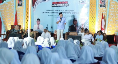 Puteri Pendiri NU Dukung Prabowo-Gibran, Tirakat Salat Hajat 100 Rakaat