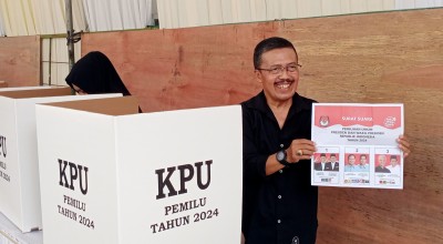 Mantan Wawali Kota Batu Nyoblos di Kelurahan Sisir, Ini Koreksinya untuk KPPS