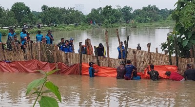 2 Tanggul Sungai Plalangan Lamongan Jebol Berhasil Ditangani, Banjir Mulai Surut