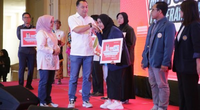 Tahun 2024, Wali Kota Eri Cahyadi Bagikan 25.919 Beasiswa TK hingga Mahasiswa