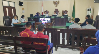 Sidang Perdana Penganiayaan Santri di Kediri, Pengacara: Beberapa Dakwaan Tak Sesuai