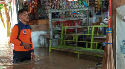 Banjir Luapan Bengawan Solo di Lamongan Rendam 485 Rumah, Meluas ke 4 Kecamatan