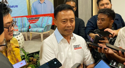 TKD Tak Rekom Emil Dampingi Khofifah di Pilgub Jatim 2024, Tapi...