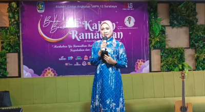 Perjalanan Hijrah Dini Herawati Berhijab, Suara di Raudhah Bikin Merinding