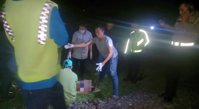 Wanita Asal Tuban Tewas Tertabrak KA Harina di Lamongan, Diduga Bunuh Diri