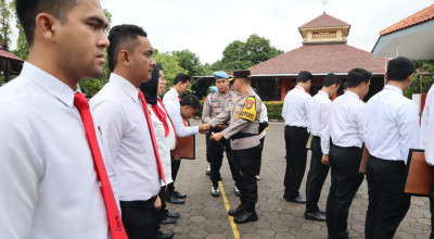 14 Anggota Polres Probolinggo Kota Terima Penghargaan, Prestasinya Apa?