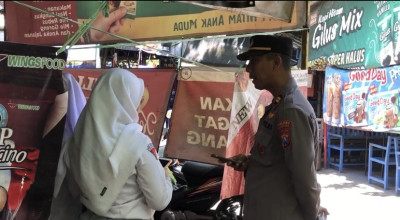 Bolos di Warkop, Belasan Pelajar Ponorogo Panik saat Didatangi Polisi