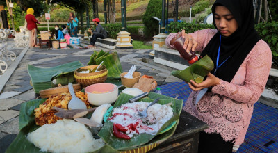 UMKM Bersertifikat Halal di Surabaya Baru 40 Persen