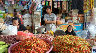 Harga Kebutuhan Pokok di Lamongan Tak Terkendali di Minggu Pertama Ramadan