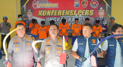 Polresta Sidoarjo Amankan 10 Gangster Bersajam, Konvoi dan Keroyok Korban