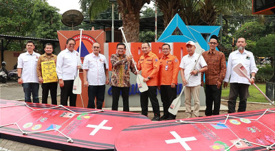 PII Gresik Bikin Perahu Penyelamat Berbahan Limbah untuk BPBD Jawa Timur