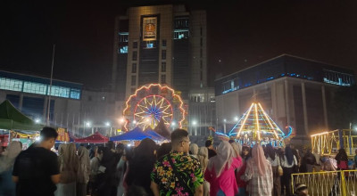 Semarak Unesa Ramadan Carnival Diserbu Ribuan Warga Surabaya