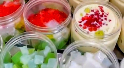 Sago Kuah Cream Cheese Buatan Warga Sidoarjo Laris Manis di Bulan Ramadan
