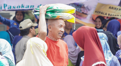 Pemkab Lamongan Pastikan Stok Beras Aman Meski Harga Masih Fluktuatif