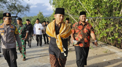 Mas Ipin Safari Ramadan Tinjau Infrastruktur di Munjungan