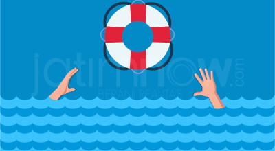 Bapak-Anak Tercebur Sungai saat Nambang di Driyorejo Gresik