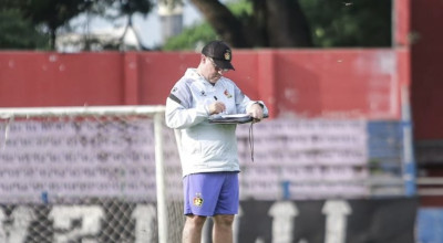 Tekad Marcelo Rospide Kejar Target Persik Kediri Alami Kendala Serius