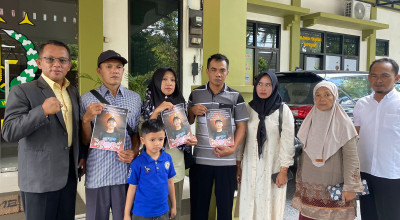 Pengeroyok Santri di Blitar Tak Ditahan, Keluarga Korban Datangi Kejari