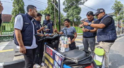 Polres Bojonegoro Periksa Lapak Jasa Penukaran Uang Baru, Hasilnya?