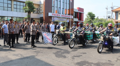 Polres Bojonegoro Salurkan 689 Paket Beras Zakat Fitrah untuk Warga Kurang Mampu