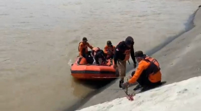 Warga Bojonegoro Dilaporkan Tenggelam di Sungai Bengawan Solo