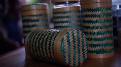 Perajin Toples Anyaman Bambu di Tulungagung Kebanjiran Order jelang Lebaran