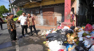Bau TPS Benteng Pancasila Usik Warga Mojokerto, Mas Pj Ali Gercep
