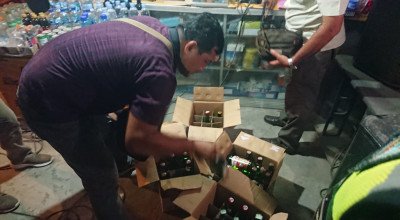 Razia Tempat Karaoke di Tulungagung, Ratusan Botol Miras Diamankan