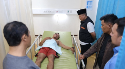 Kepergok saat Beraksi, Maling Mobil di Blitar Babak Belur Dihajar Warga