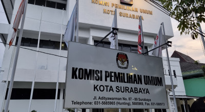 KPU Tolak 2 Berkas Bacawali Surabaya Jalur Independen, Ini Alasannya