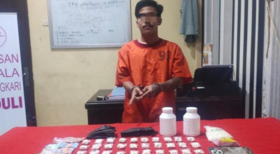 Pengedar Pil Koplo di Probolinggo Diringkus, Ribuan Butir Diamankan