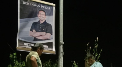 Baliho Adik Mensesneg Bertebaran Jelang Pilkada Bojonegoro, Mau Nyalon?