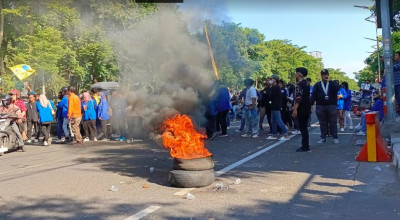 Demo PMII Surabaya, Tuding Tren Penanganan Korupsi Minim