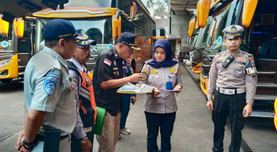 Kemenhub Ramp Check Puluhan Bus Pariwisata di Kota Malang
