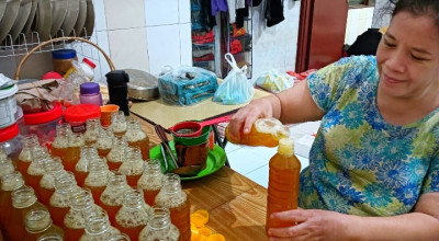 Penjual Jamu di Sidoarjo Ini Kebanjiran Order saat Musim Kemarau Panjang