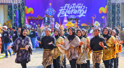 Ratusan Pelajar Meriahkan Festival Toleransi Sidoarjo, Ini Pesan Plt Bupati