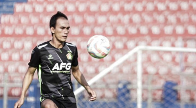 Teken Kontrak Baru, Faris Aditama Bicara Targetnya di Persik Kediri Musim Depan