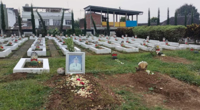 Istri Munir dan DHC BPK 45 Kota Batu Desak Makam Eddy Rumpoko Segera Dipindah