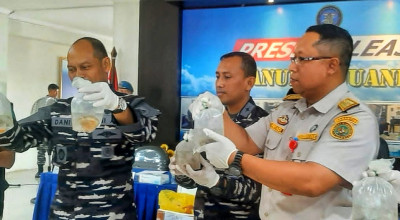81 Kantong Terumbu Karang Gagal Diselundupkan lewat Bandar Udara Juanda Sidoarjo