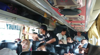 Razia Bus Pariwisata di Tulungagung, Hasilnya: Banyak Kendaraan Ditilang