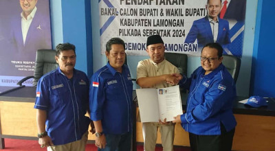 Dirham Akbar Daftar Bacawabup ke Demokrat Lamongan, Ambisi Dampingi Pak Yes?