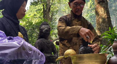 Melihat Tradisi Ulur-Ulur Telaga Buret, Pj Bupati Tulungagung Beri Pesan Ini