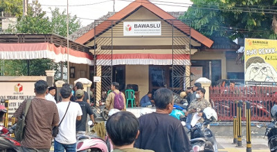 Bapaslon Independen Bojonegoro Ajukan Sengketa Pemilihan ke Bawaslu