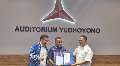 Kang Giri Dapat Surat Tugas Maju Pilkada Ponorogo 2024 dari Partai Demokrat