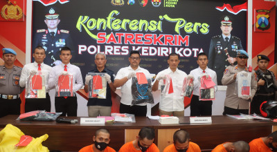 Polisi Ungkap 8 Kasus di Kediri Selama Mei-Juni, Judi Slot hingga Pengeroyokan