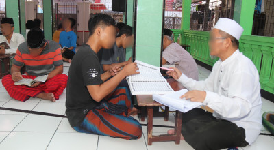 Napi Teroris di Lapas Kediri jadi Guru Ngaji