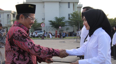 Pj Bupati Pasuruan: Tak Hanya Pengetahuan, Guru juga Harus Kuasai Teknologi